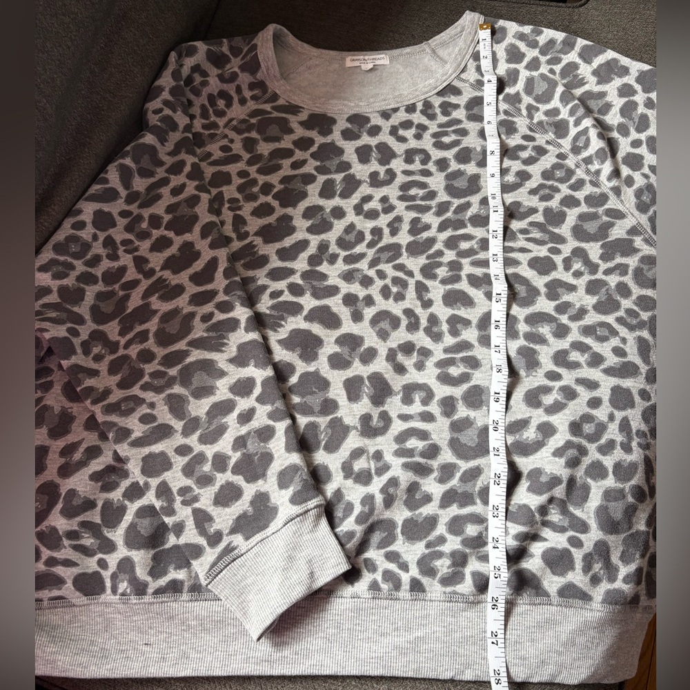 Grayson Threads 1x Leopard Print Women’s Sweatshirt - Picture 3 of 4